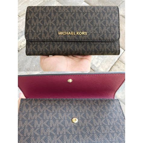 michael kors trifold wallet best price|Michael Kors large trifold wallet.